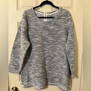 Croft & Barrow Navy and Cream Sweater